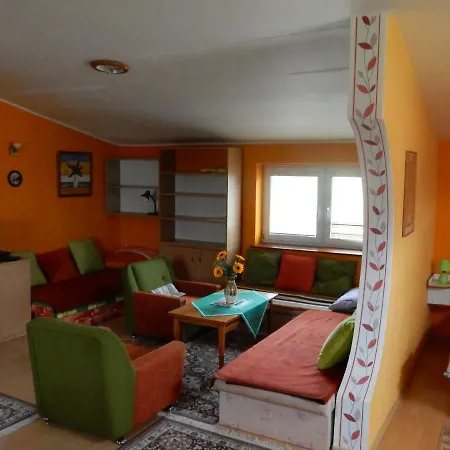 Guest house Bajo *